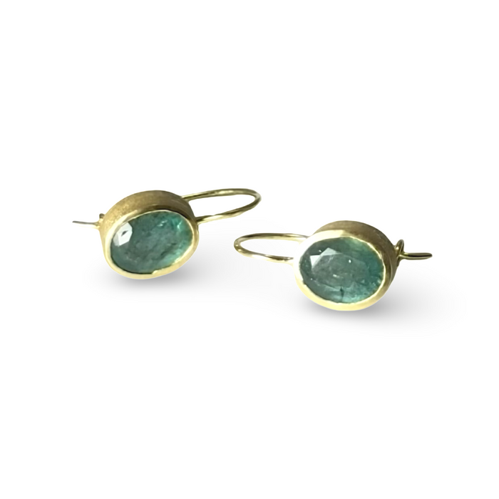 18K Gold Emerald Earrings